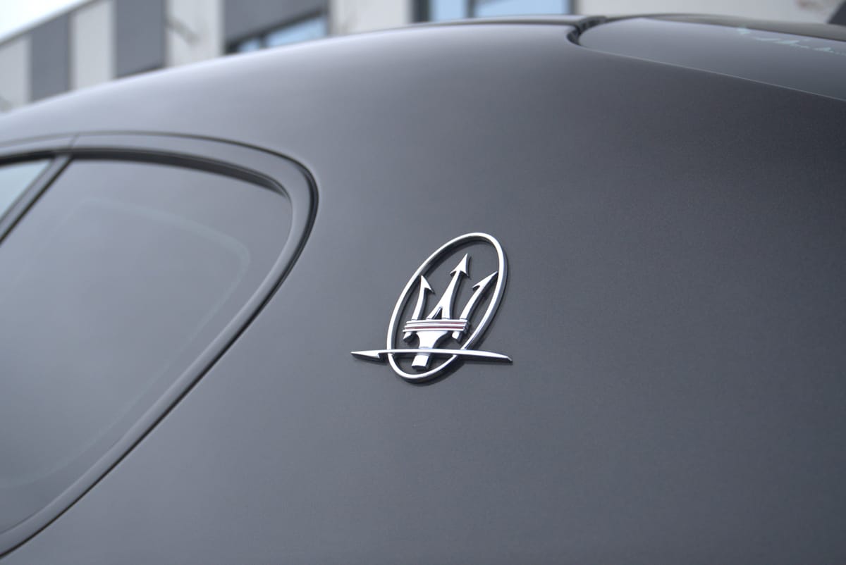 Ум срещу сърце: Maserati GranTurismo -  Италианският аристократ, който звучи като Верди, но спира като ТИР